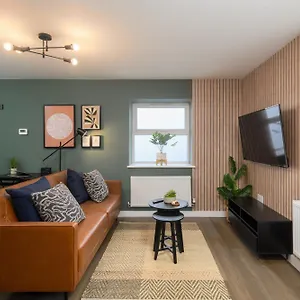 Gad By Koya Homes - 2 Ensuite Bedroom Apartment, Centre, Free Parking , Cardiff United Kingdom